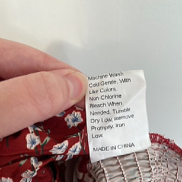 SHEIN? Rust Red White Floral Off the Shoulder Tie Bow Smocked Back Boho Crop Top - Picture 8 of 11